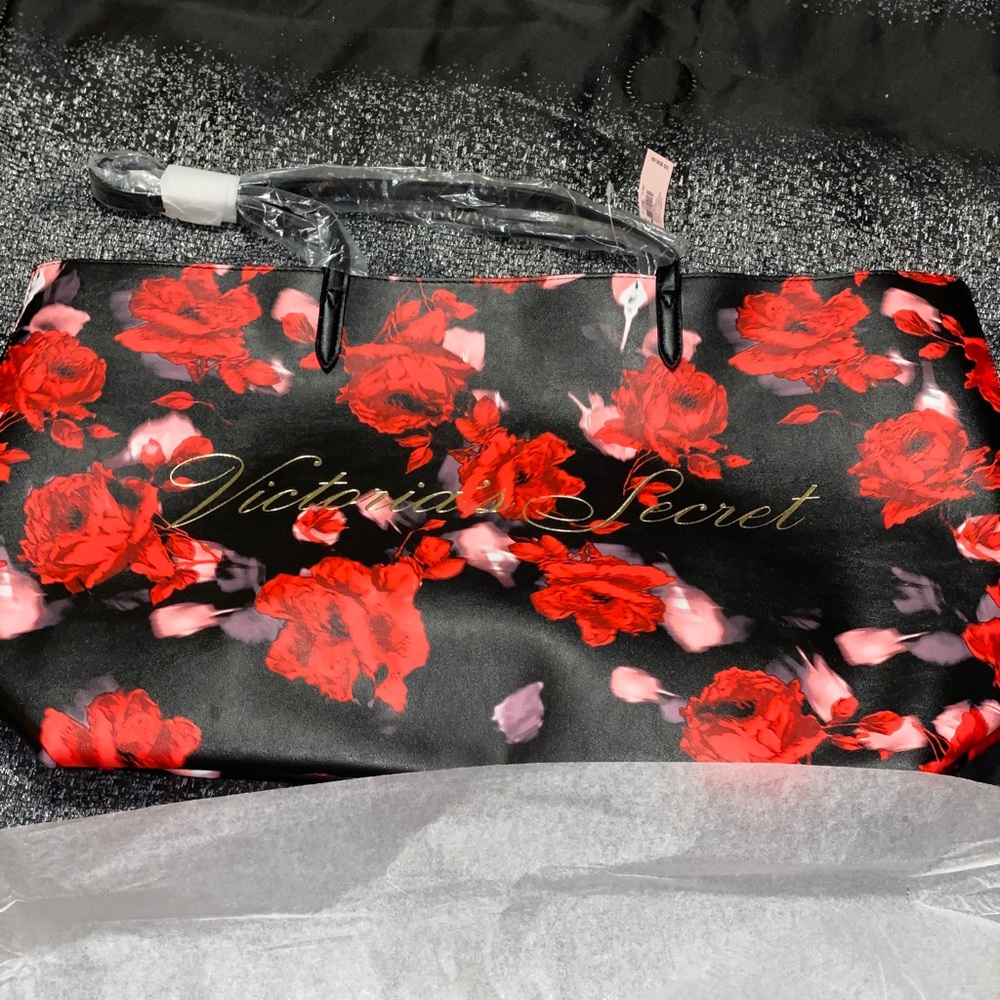 Victoria secret tote bag